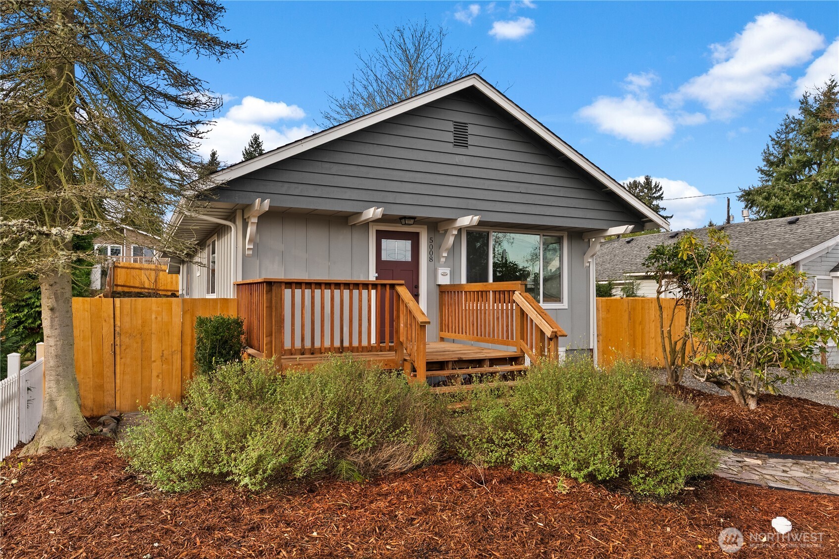 5008 N Visscher Street , Tacoma, WA 98407