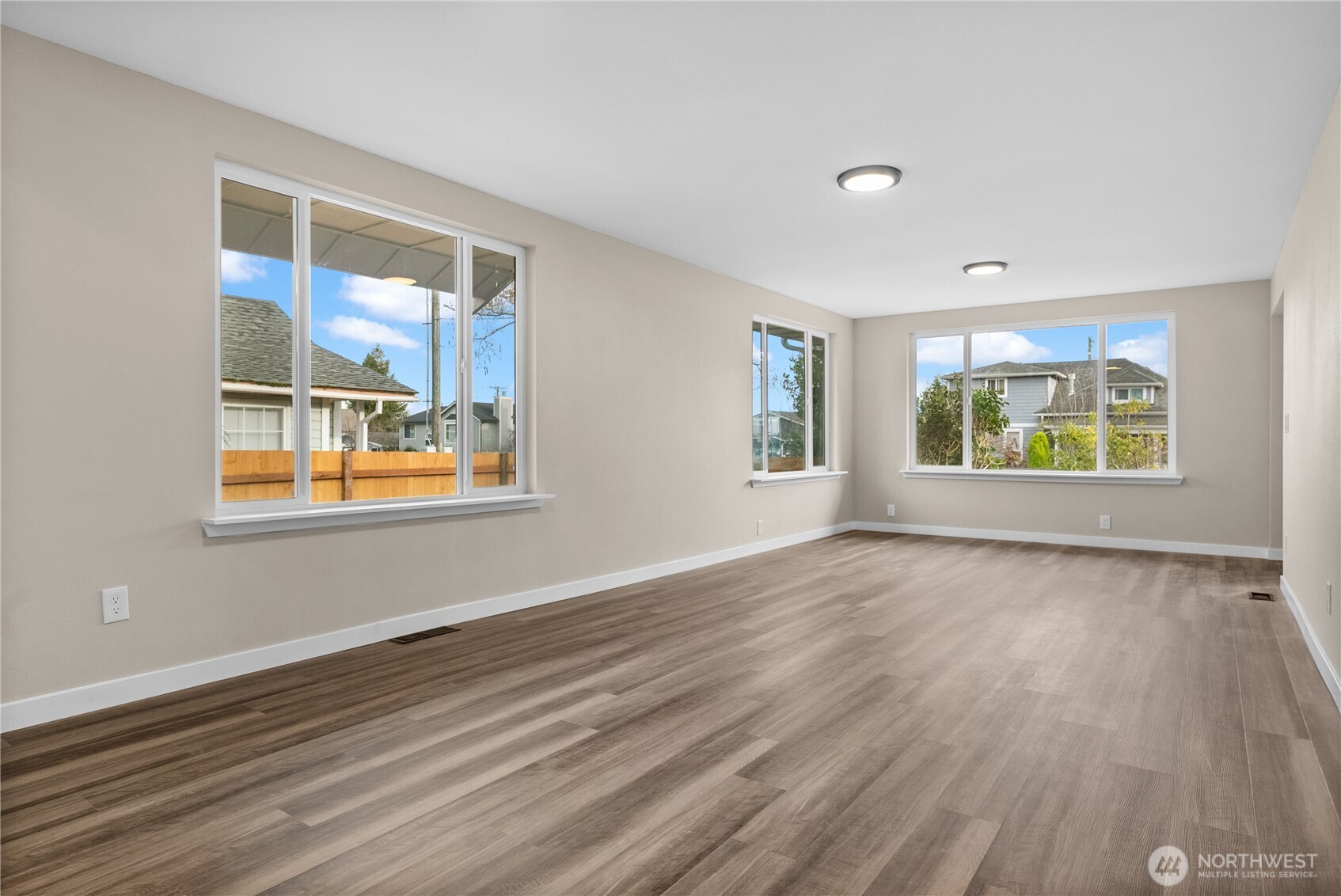 5008 N Visscher Street , Tacoma, WA 98407
