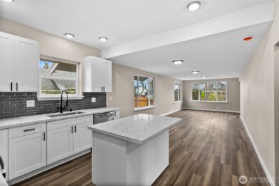 5008 N Visscher Street , Tacoma, WA 98407 - Photo 10