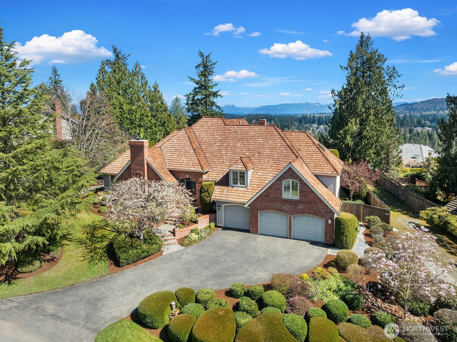 23308 SE 47th Way , Sammamish, WA 98075
