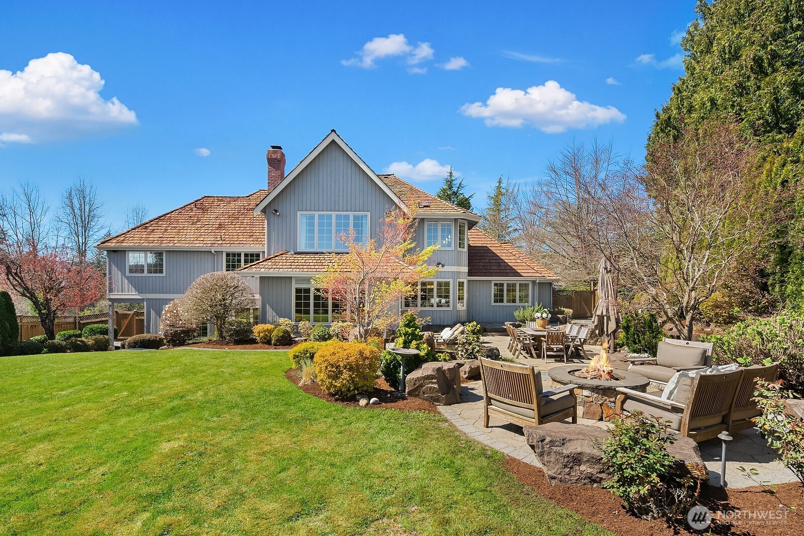 23308 SE 47th Way , Sammamish, WA 98075