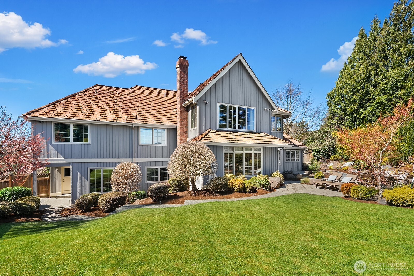 23308 SE 47th Way , Sammamish, WA 98075