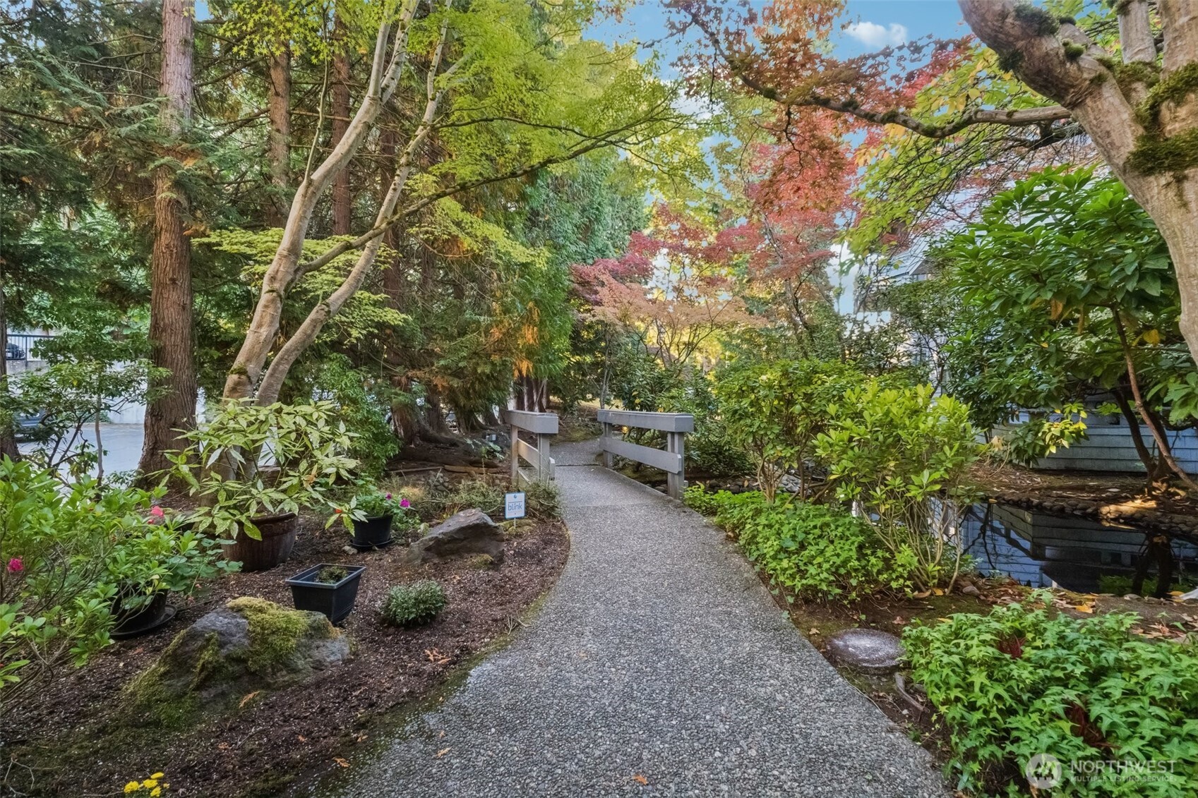 7930 SE 34th Street #513, Mercer Island, WA 98040