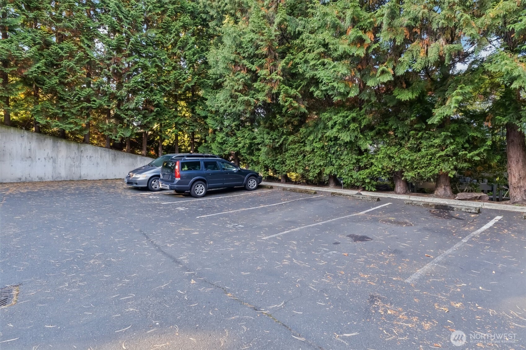 7930 SE 34th Street #513, Mercer Island, WA 98040