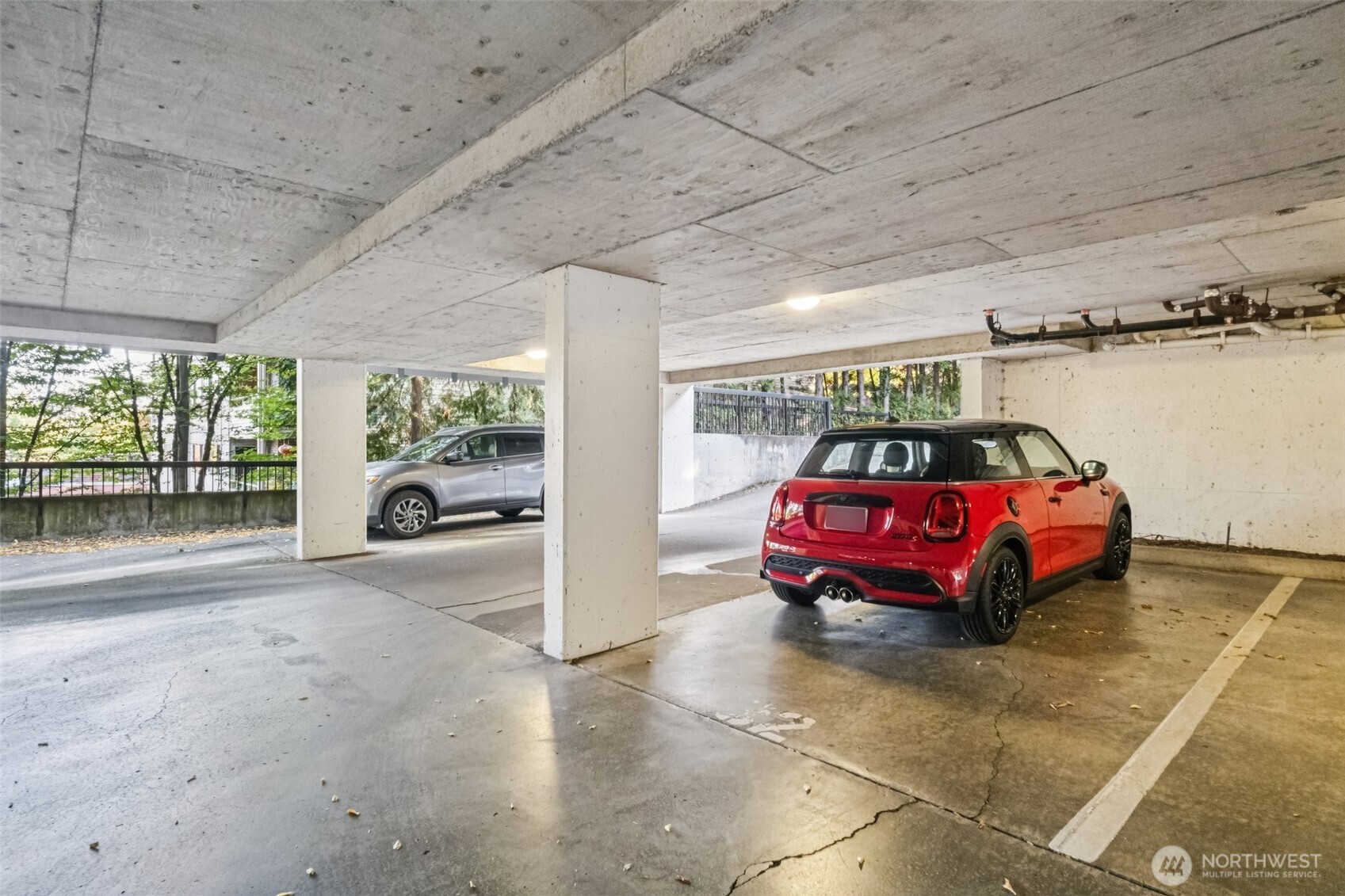 7930 SE 34th Street #513, Mercer Island, WA 98040