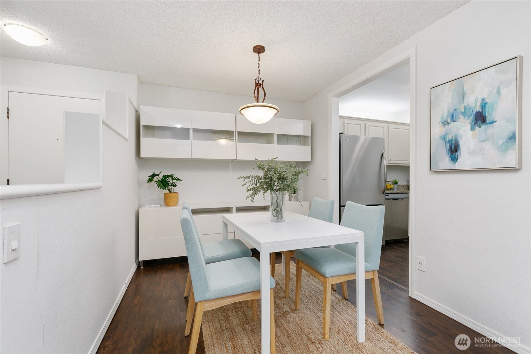 7930 SE 34th Street #513, Mercer Island, WA 98040