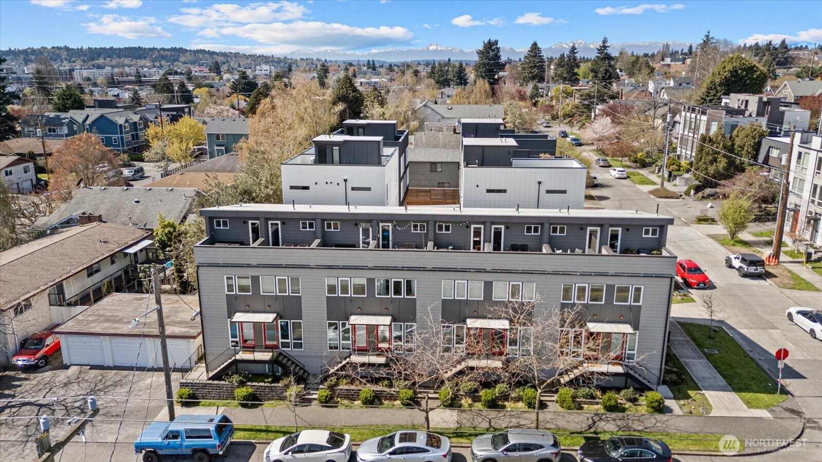 6249 8th Avenue NW, Seattle, WA 98107