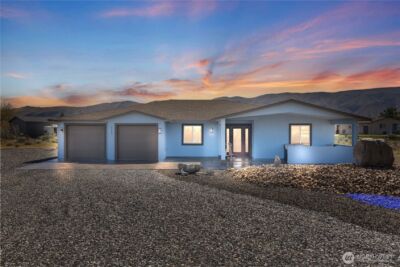 713 SW Sunset Boulevard , Mattawa, WA 99349 - Photo 1