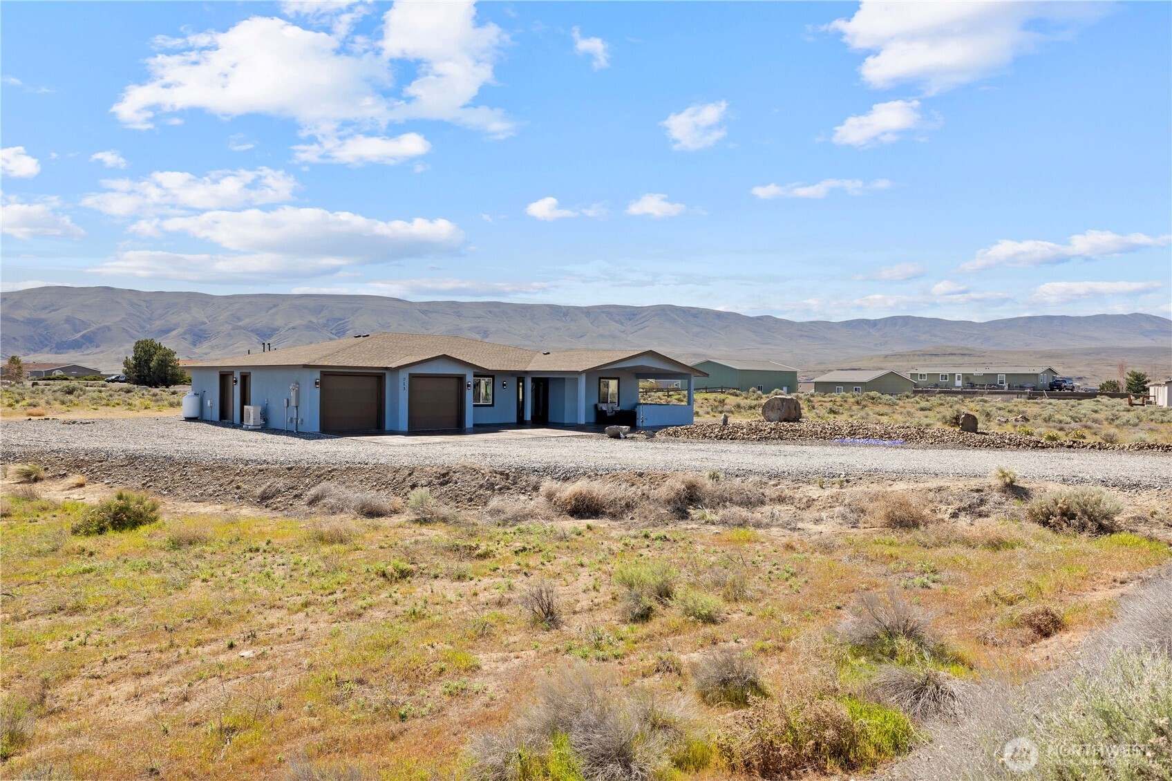 713 SW Sunset Boulevard , Mattawa, WA 99349