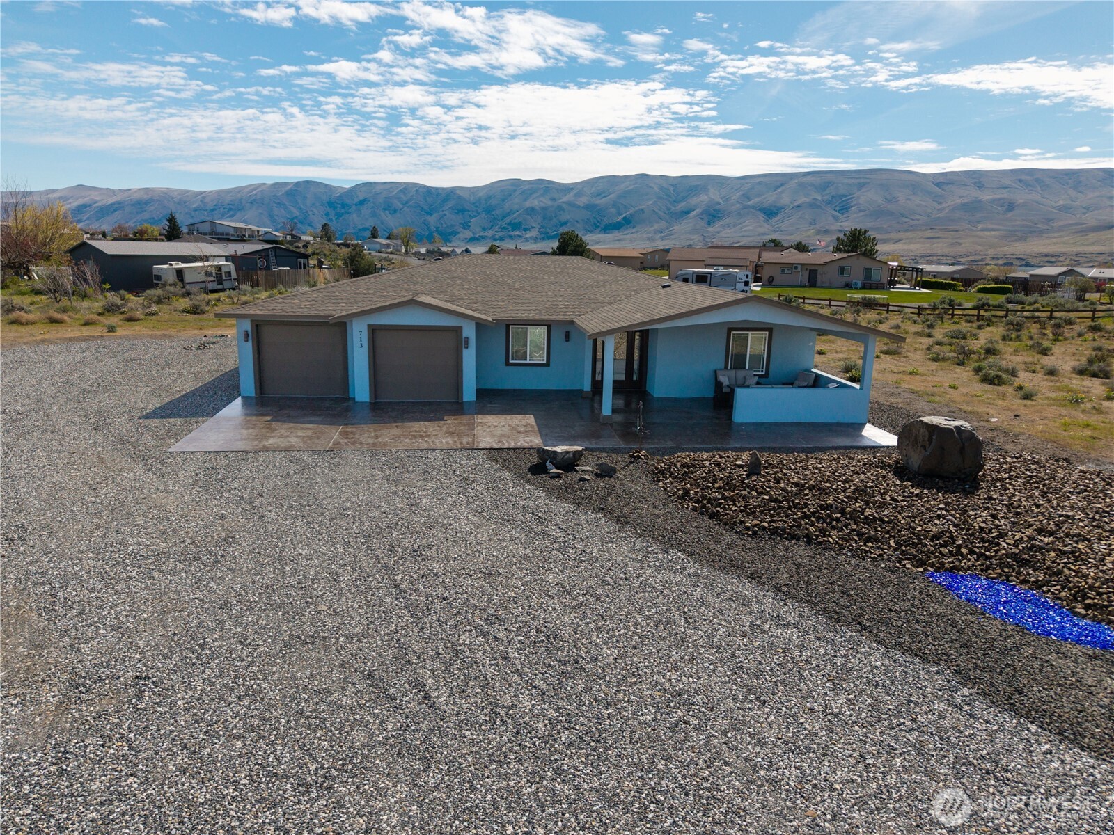 713 SW Sunset Boulevard , Mattawa, WA 99349