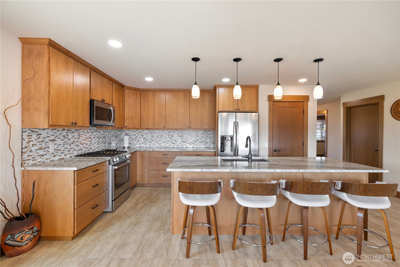 713 SW Sunset Boulevard , Mattawa, WA 99349