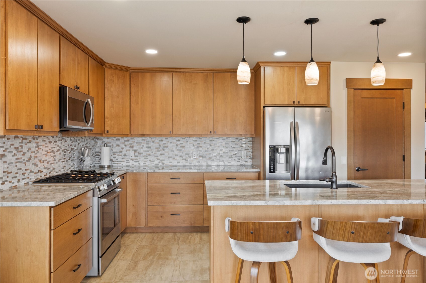 713 SW Sunset Boulevard , Mattawa, WA 99349
