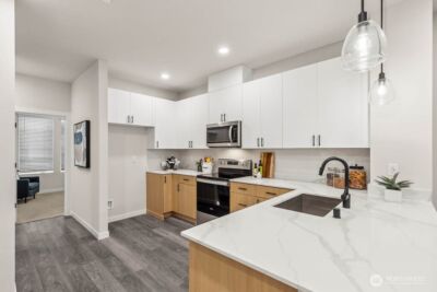 16111 36TH Avenue W #J4, Lynnwood, WA 98087 - Photo 8