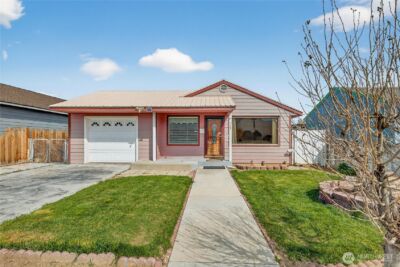 417 SE H Street , Quincy, WA 98848-1511