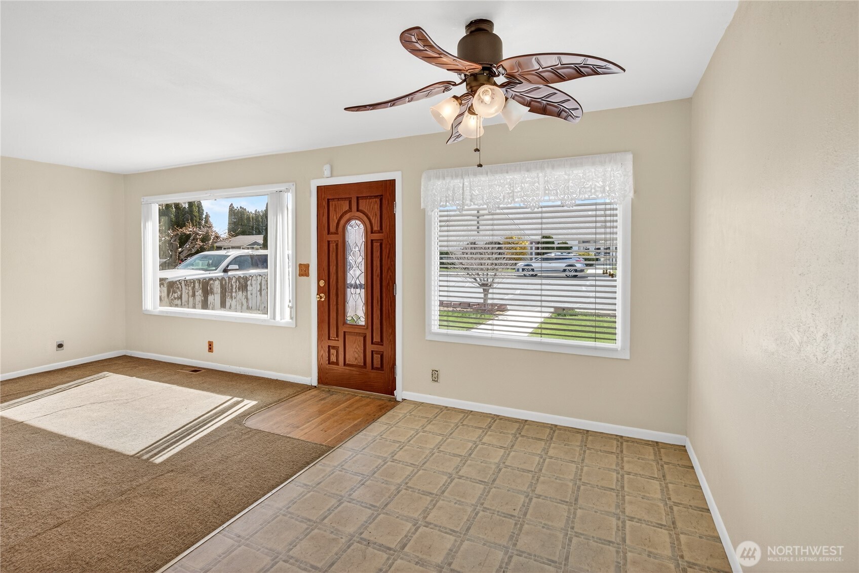 417 SE H Street , Quincy, WA 98848-1511