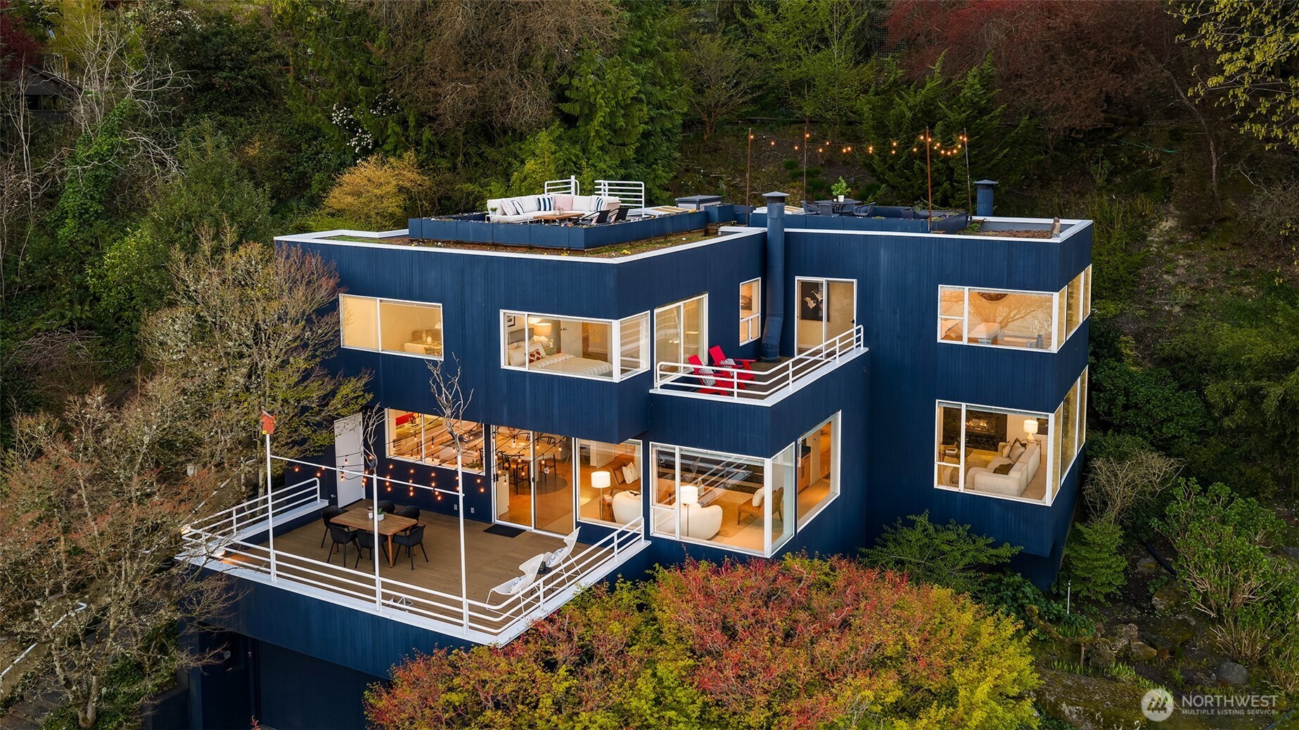 3903 48th Avenue S, Seattle, WA 98118