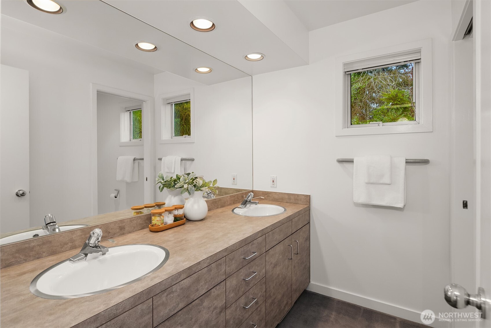 3903 48th Avenue S, Seattle, WA 98118