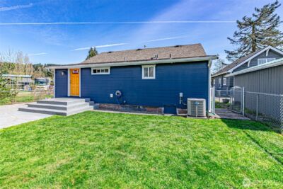 411 Corrin Avenue SE, Orting, WA 98360 - Photo 23