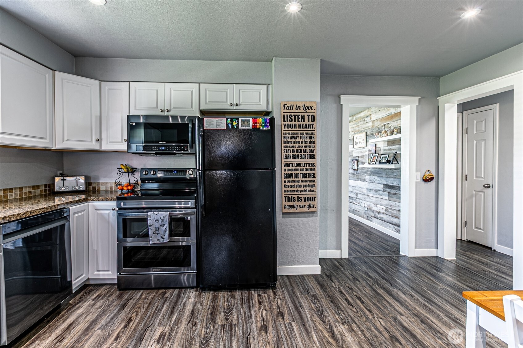 411 Corrin Avenue SE, Orting, WA 98360