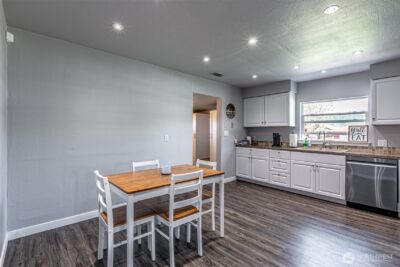 411 Corrin Avenue SE, Orting, WA 98360 - Photo 10