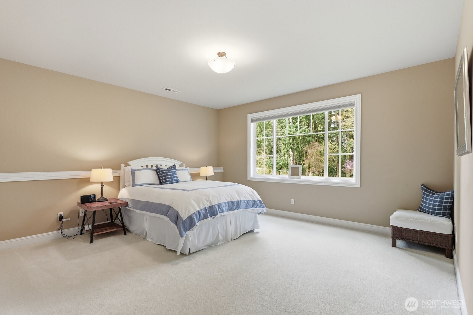 15923 163rd Avenue NE, Woodinville, WA 98072-8945