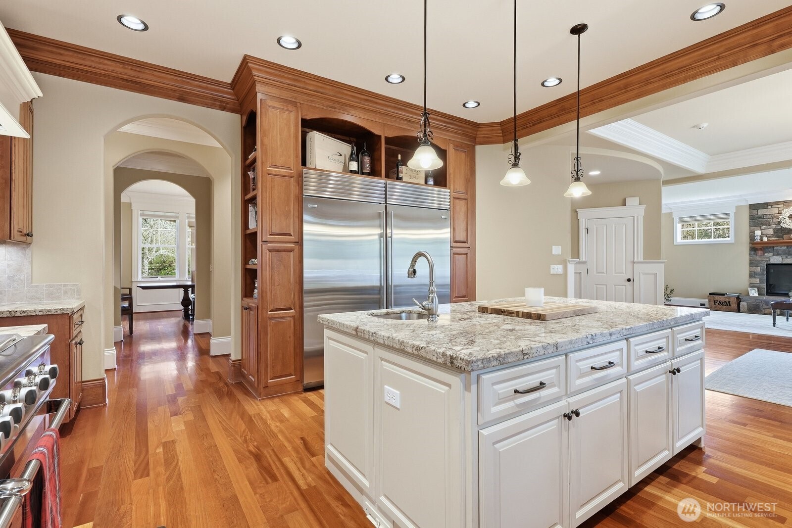 15923 163rd Avenue NE, Woodinville, WA 98072-8945