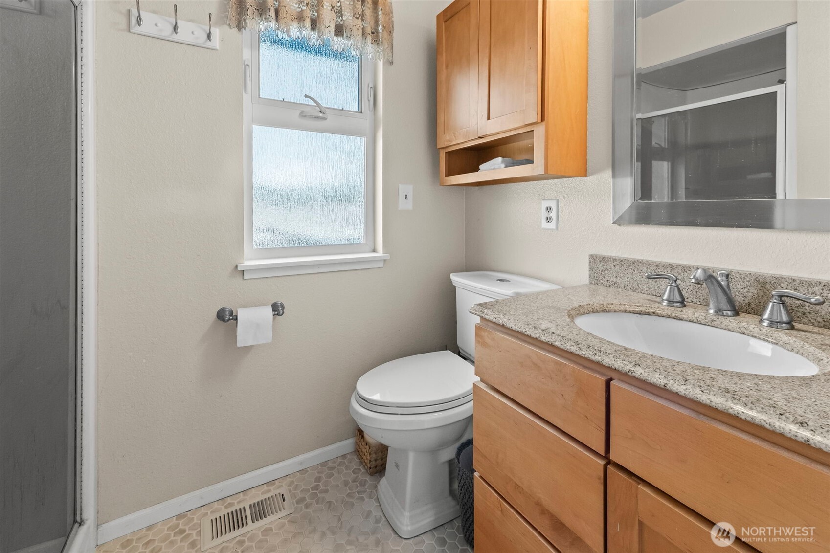 2311 N Harmon Street , Tacoma, WA 98406