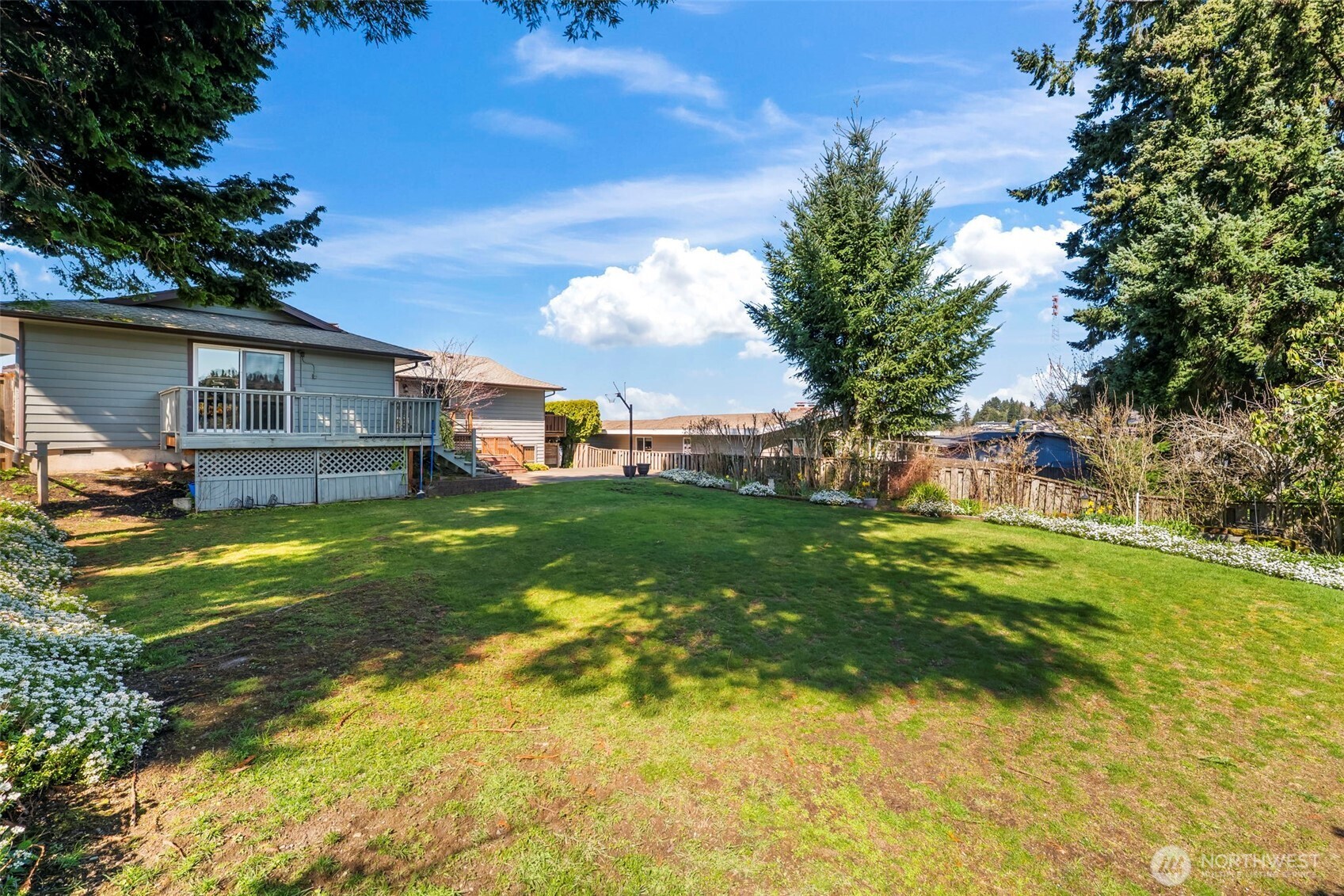 2311 N Harmon Street , Tacoma, WA 98406