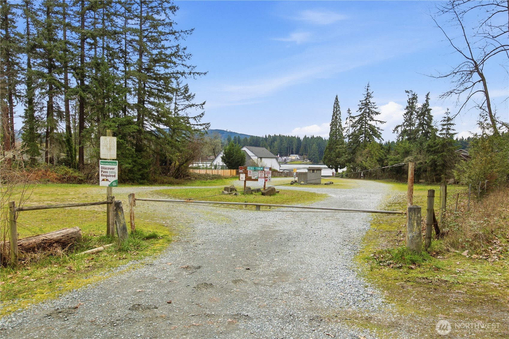 12120 S Clear Lake Road E, Eatonville, WA 98328