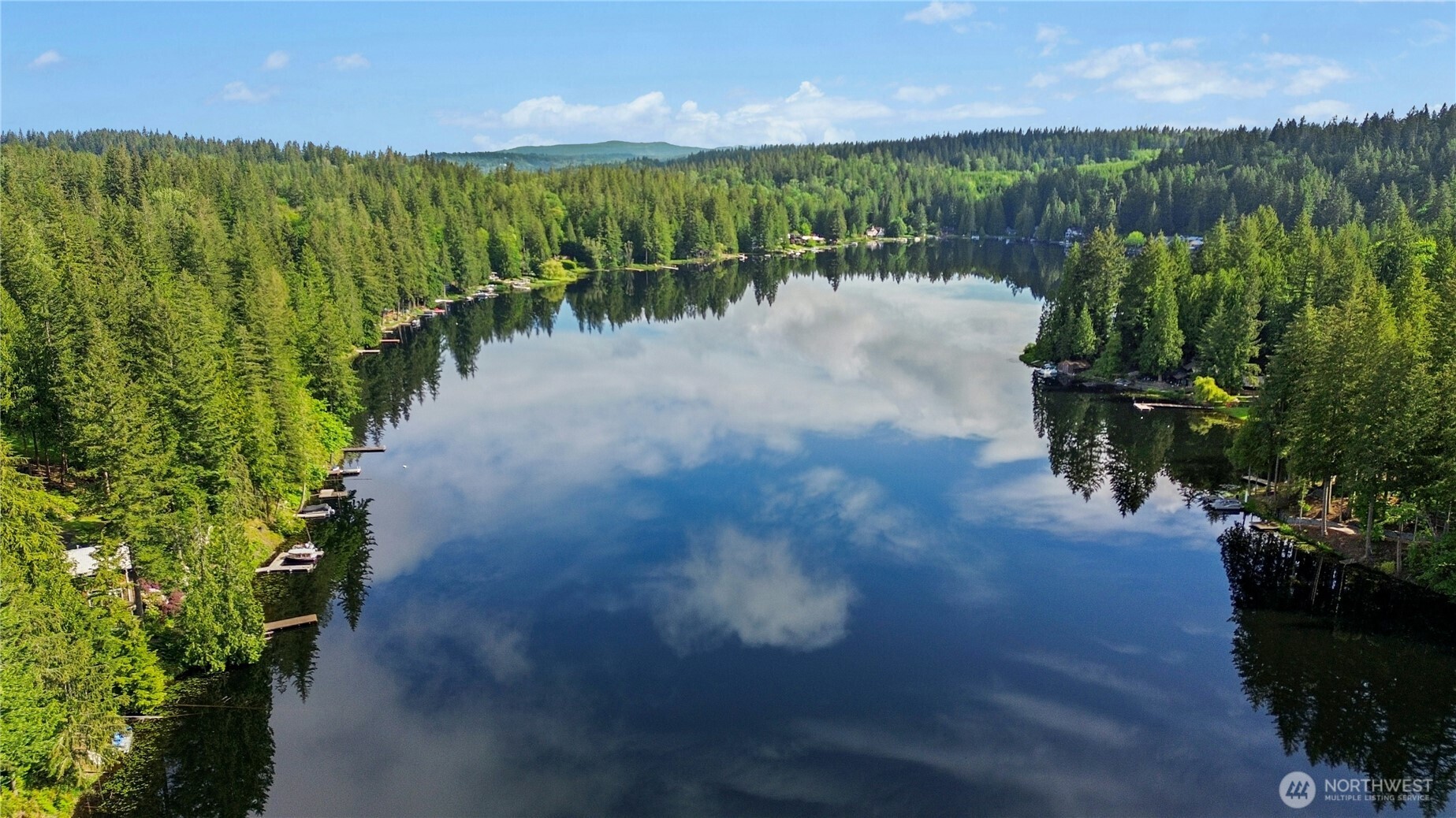 3304 W Ames Lake Drive NE, Redmond, WA 98053