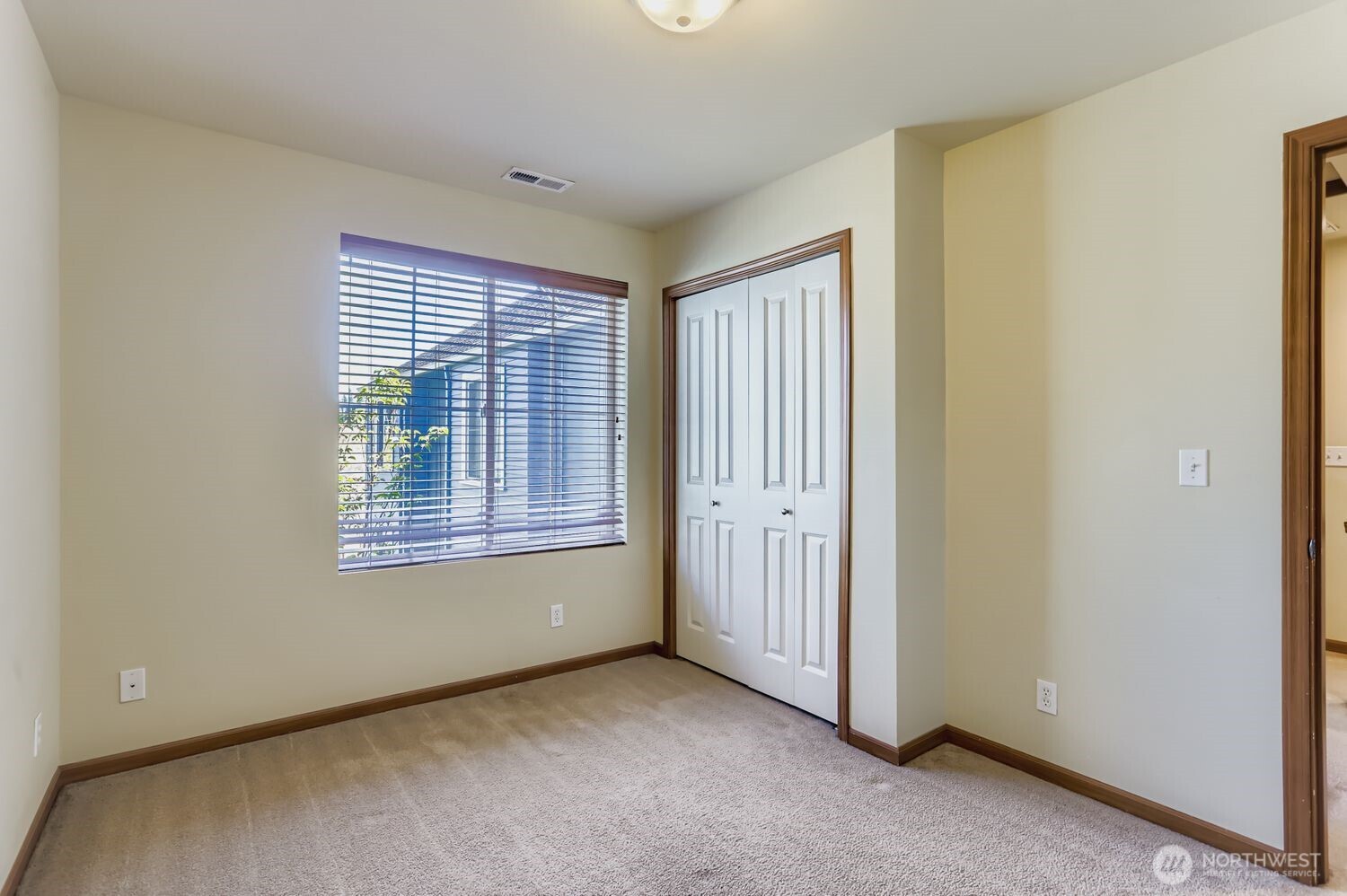 838 4th Avenue NE, Issaquah, WA 98029