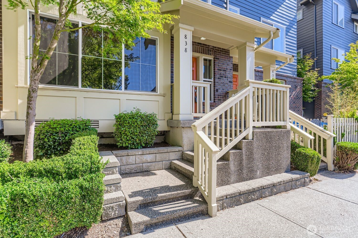 838 4th Avenue NE, Issaquah, WA 98029