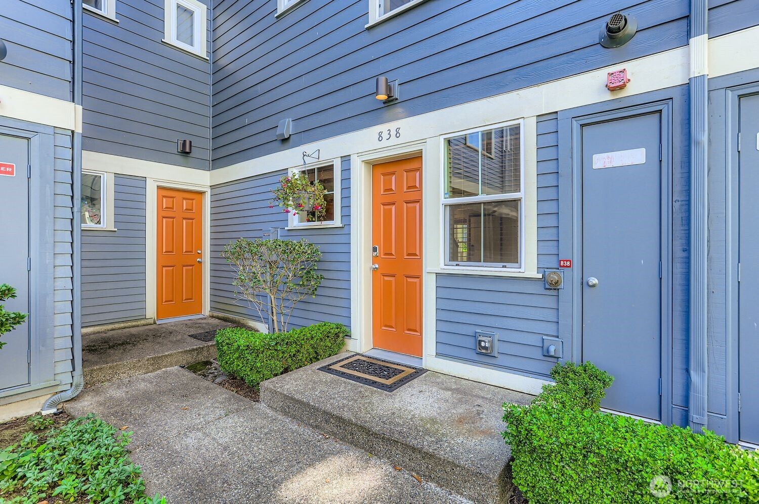 838 4th Avenue NE, Issaquah, WA 98029