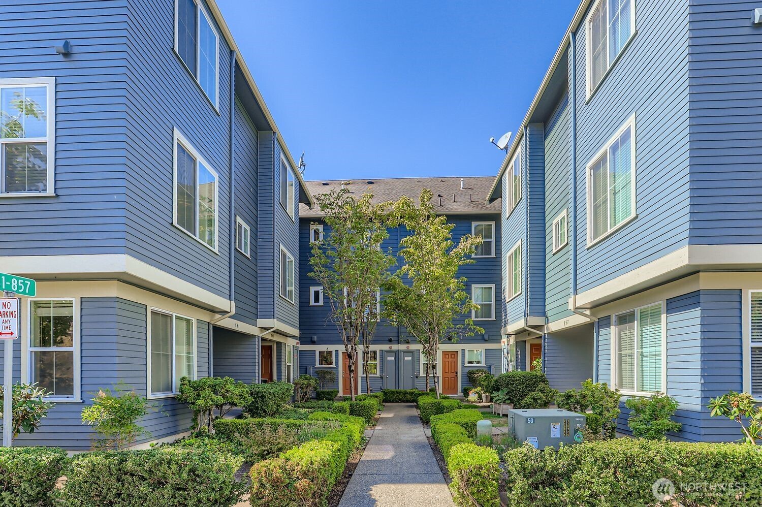 838 4th Avenue NE, Issaquah, WA 98029