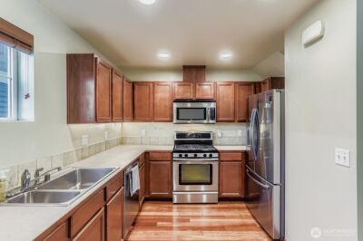 838 4th Avenue NE, Issaquah, WA 98029 - Photo 10
