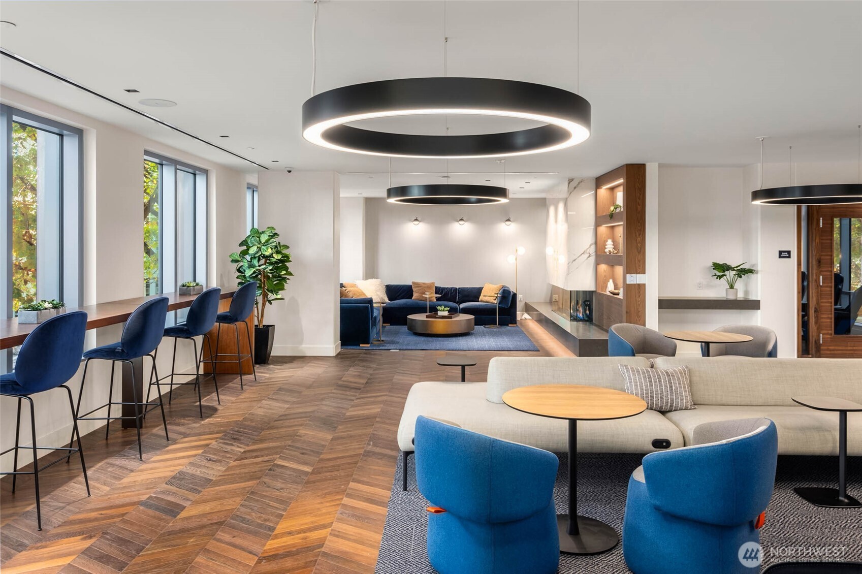 800 Columbia Street #709, Seattle, WA 98104