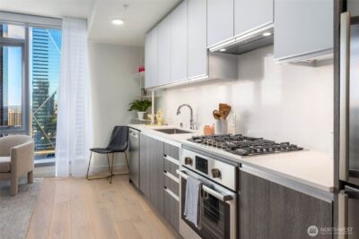 800 Columbia Street #1809, Seattle, WA 98104 - Photo 6