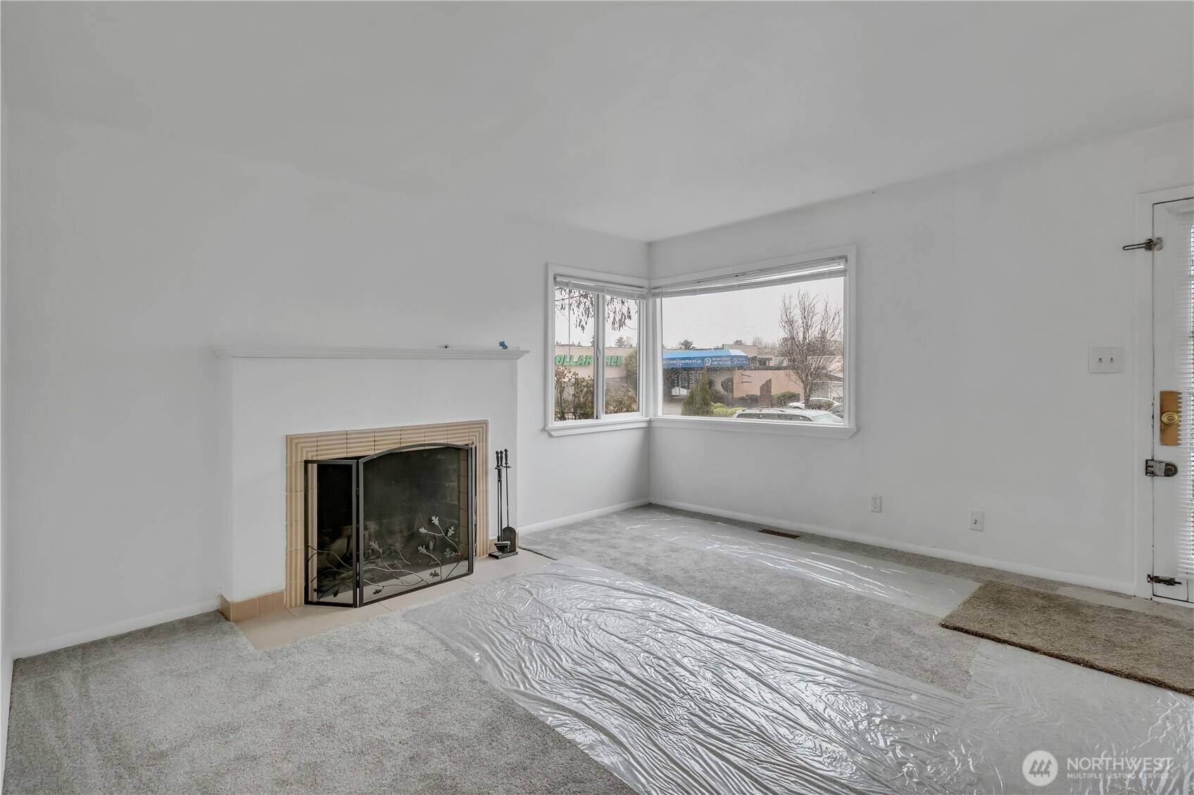 10041 15th Avenue SW, Seattle, WA 98146