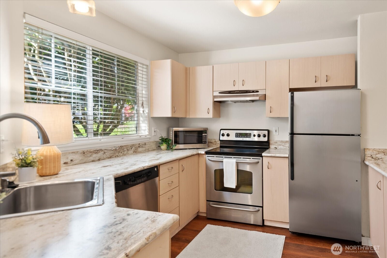 5300 Harbour Pointe Boulevard #309C, Mukilteo, WA 98275