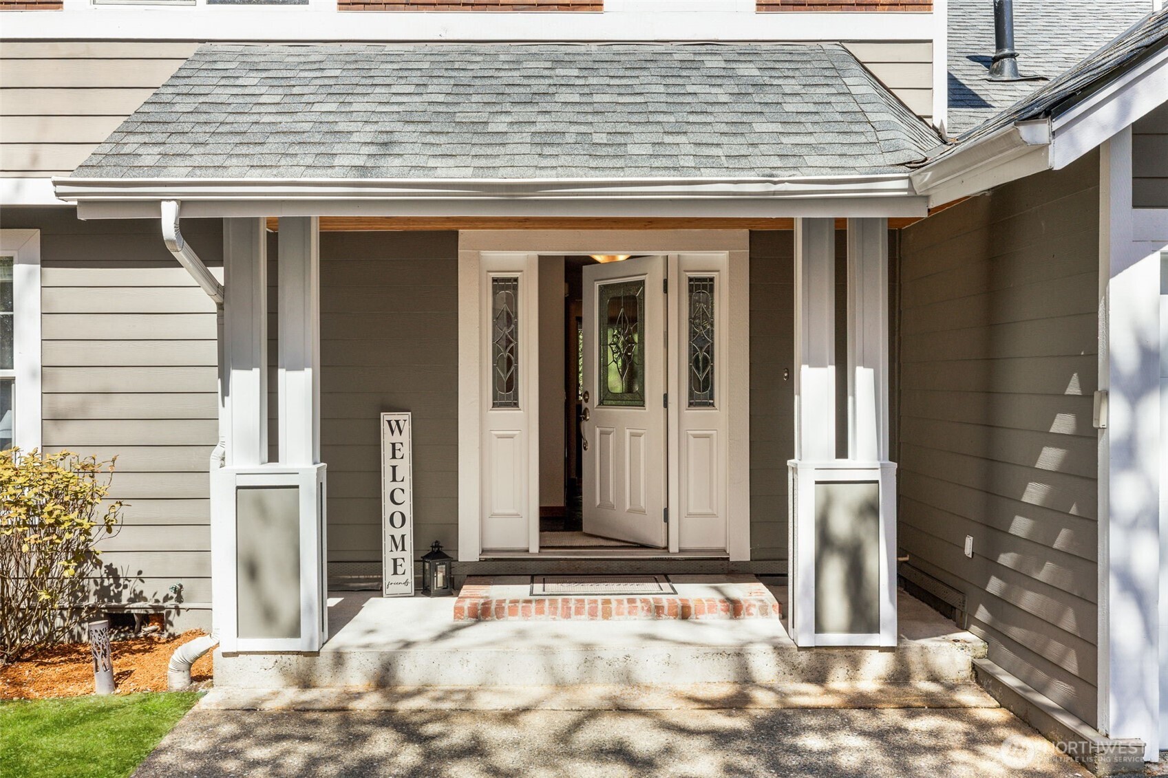 1759 Newport Avenue NE, Renton, WA 98056