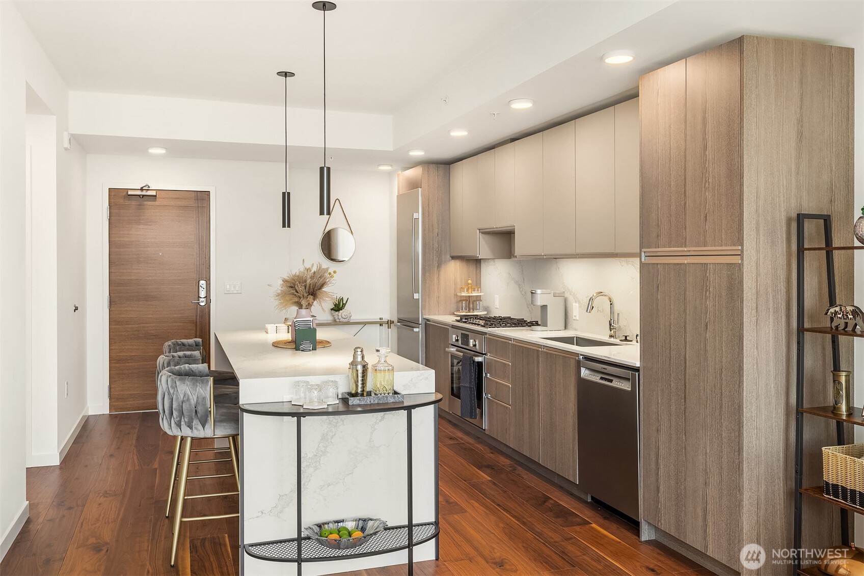 800 Columbia Street #2602, Seattle, WA 98104