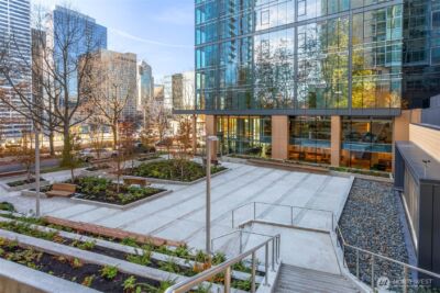 800 Columbia Street #2307, Seattle, WA 98104 - Photo 39