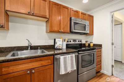 1007 156th Avenue NE #B-209, Bellevue, WA 98007 - Photo 18
