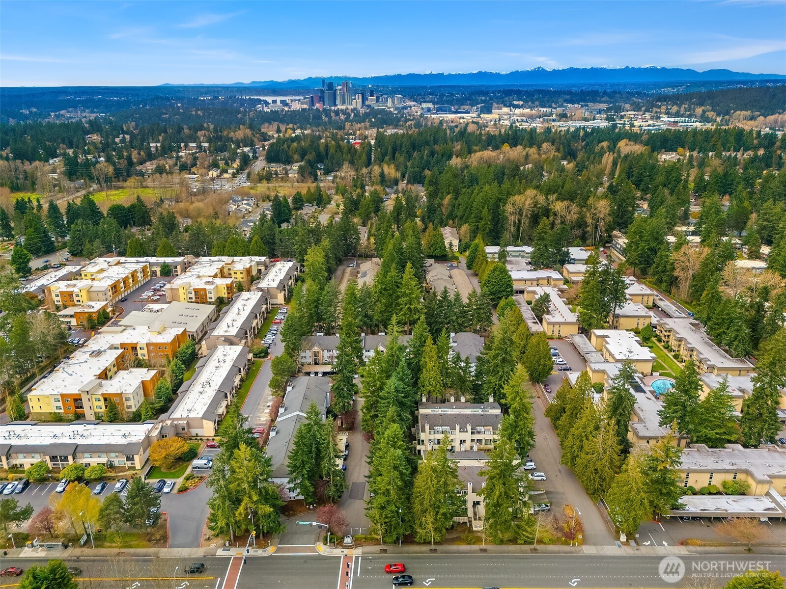 1011 156 Avenue NE #B-209, Bellevue, WA 98007