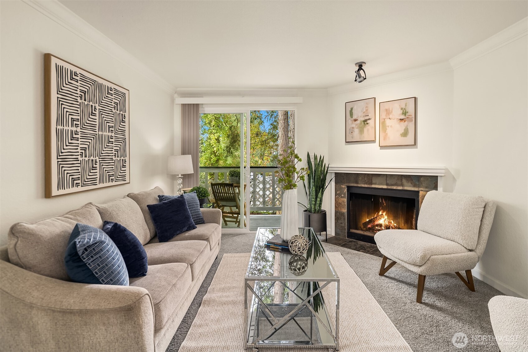 1011 156 Avenue NE #B-209, Bellevue, WA 98007