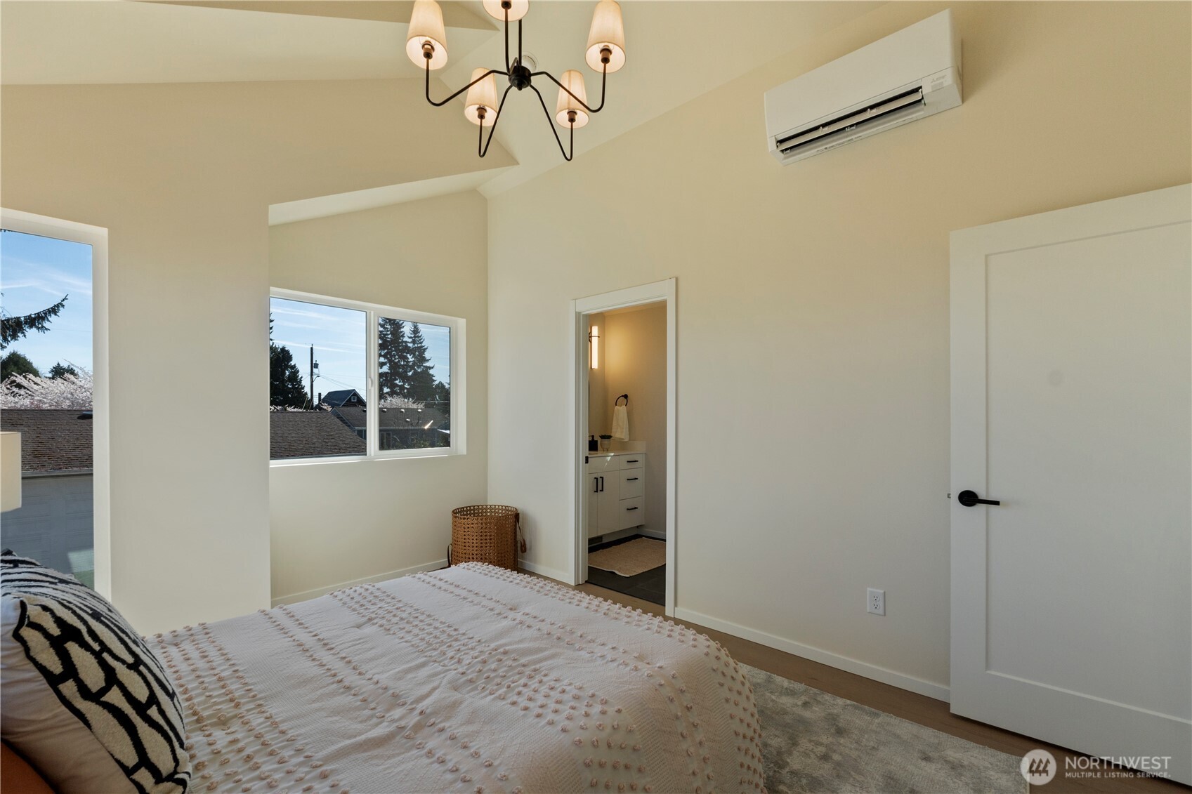 10332 14th Avenue NW, Seattle, WA 98177