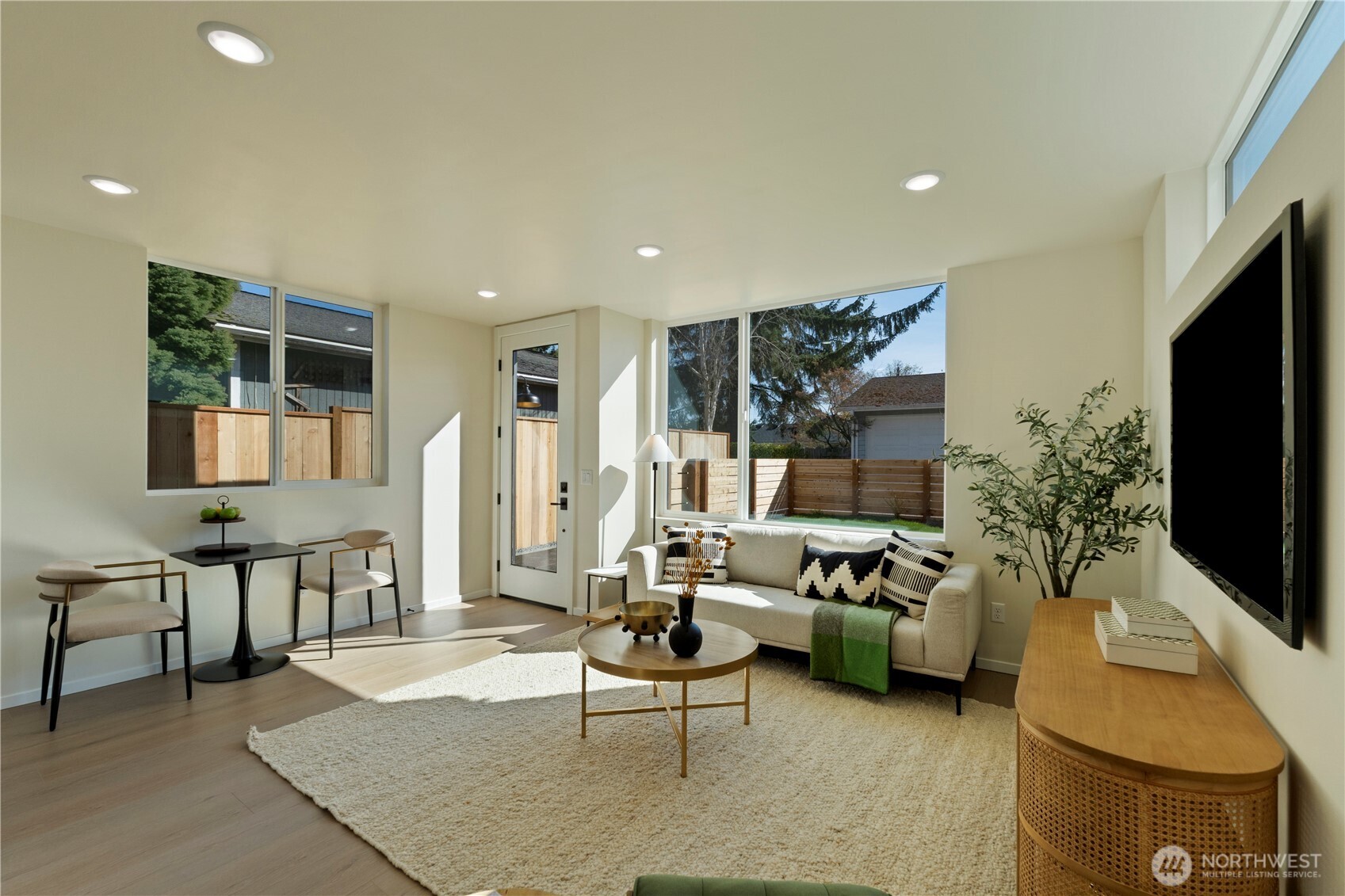 10332 14th Avenue NW, Seattle, WA 98177