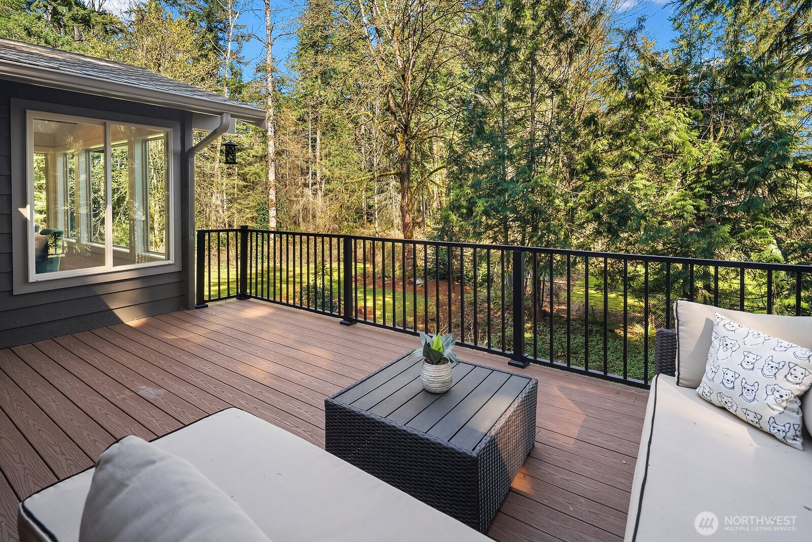 2836 241st Avenue SE, Sammamish, WA 98075