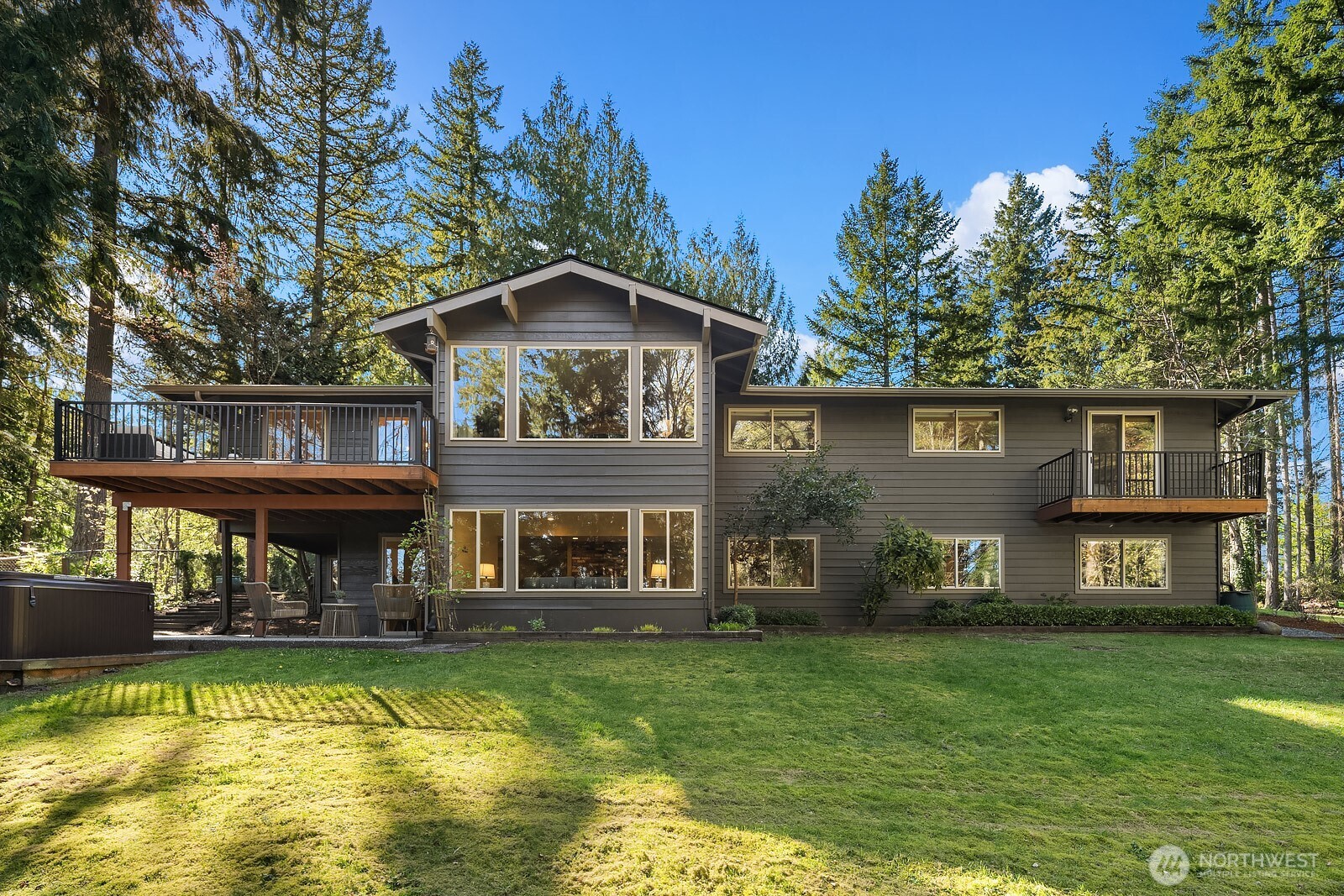 2836 241st Avenue SE, Sammamish, WA 98075