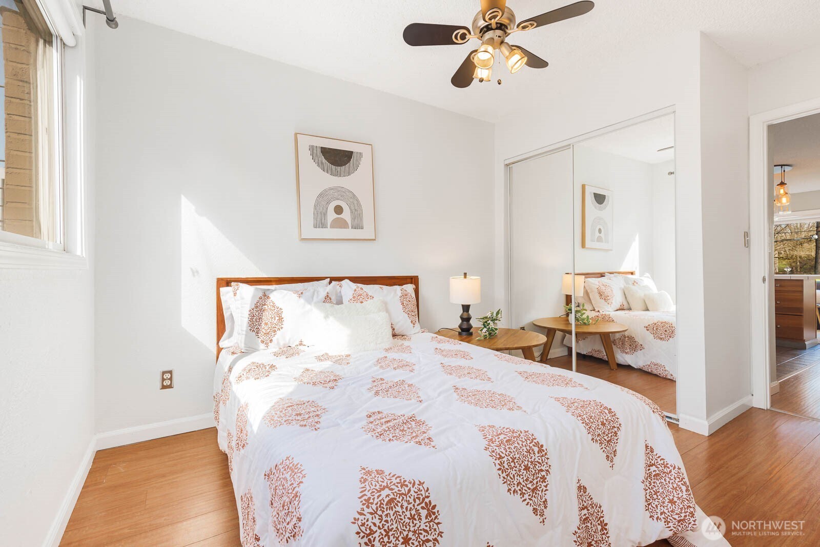 120 14th Avenue #10, Seattle, WA 98122